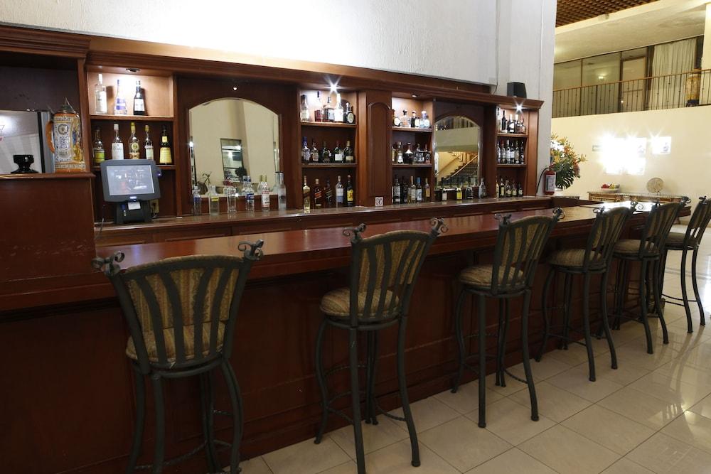 Radisson Hotel & Convention Center 톨루카 외부 사진